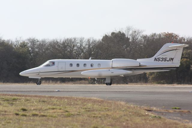 Learjet 35 (N535JM)