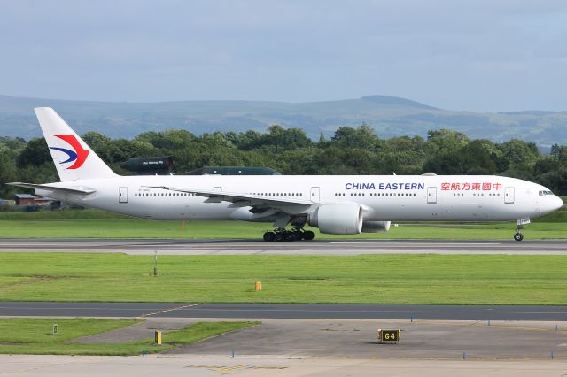 BOEING 777-300ER (B-7882) - B-7882 China Eastern Airlines Boeing 777-300ER taking off from Manchester's runway 23R on flight MU7228 to Lanzhou China at 17:03 on Sunday 19/07/20. Unfortunately China Eastern don't normally come to Manchester, this was a specially chartered flight to take home some Chinese students who had been studying at various different universities in the north of England for the summer holidays in light of the restrictions on scheduled flights reactionary of the covid-19 crisis.
