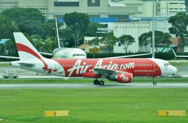 Airbus A320 (PK-AXX) - Taxing at SIN (2016/11/05)