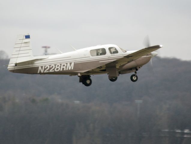 Mooney M-20 (N228RM) - 23 FEB 2018. Departure for the return flight to Germany via the Azores.