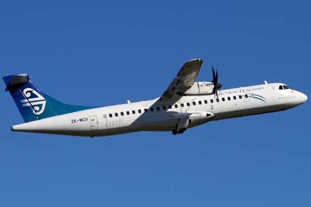 ATR ATR-72 (ZK-MCU)