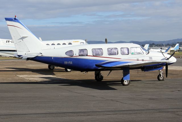 Piper Navajo (VH-FIA)