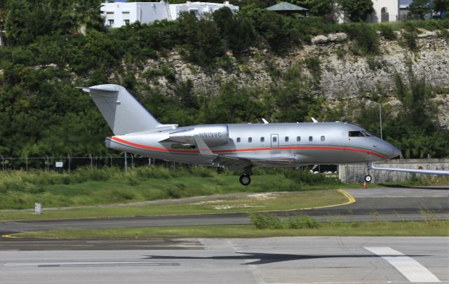 Canadair Challenger (N913VC)