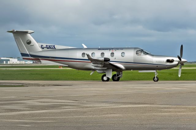 Pilatus PC-12 (C-GKIX)