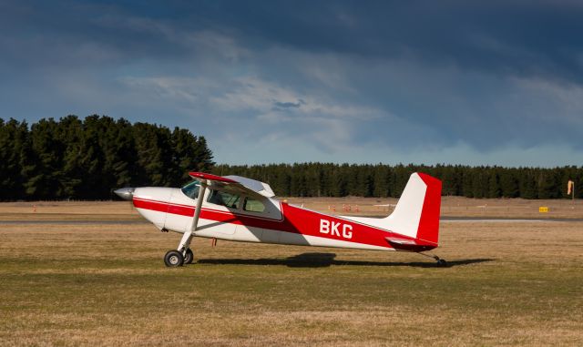 Cessna Skywagon 180 (ZK-BKG)