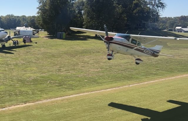 Cessna Skylane (N3556Y)