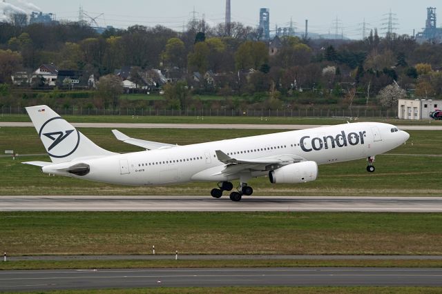 Airbus A330-200 (D-AIYD) - Take off DUS, RWY 05R at 04/02/2022