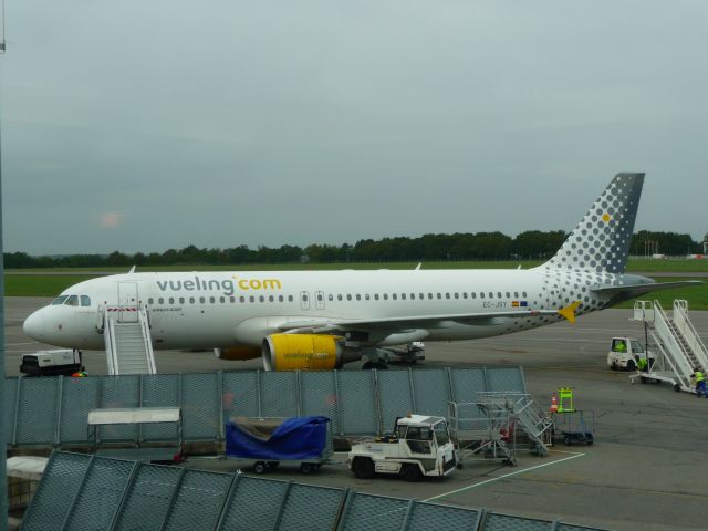 Airbus A320 (EC-JSY)