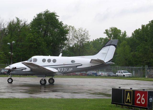 Beechcraft King Air 90 (N331JP) - RELIANT AIRs King Air 90. RELIANT AIR has the lowest fuel price on the Danbury (KDXR) airport.