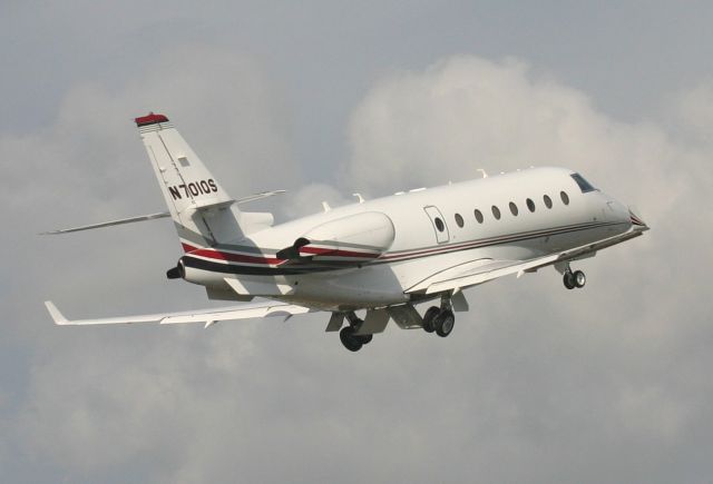 IAI Gulfstream G200 (N701QS)