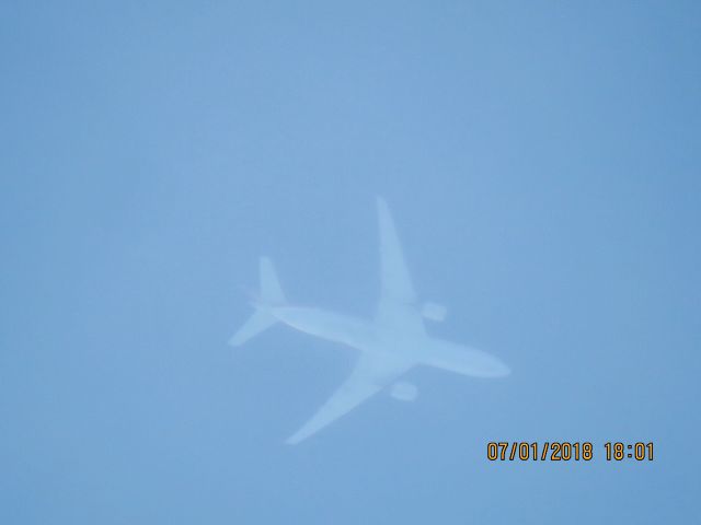 Boeing 777-200 (N779AN)