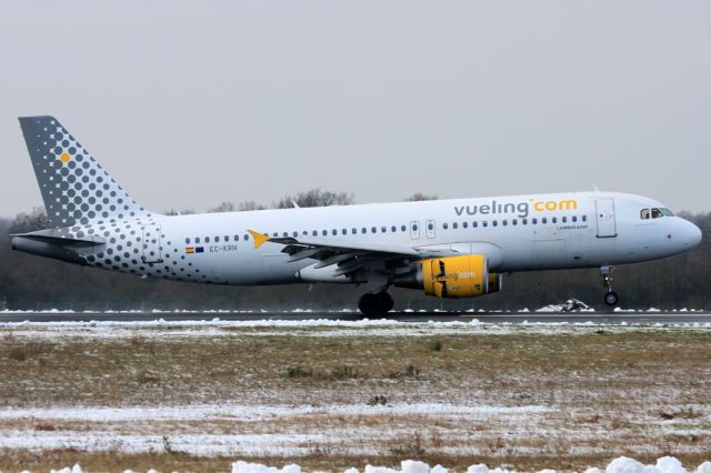 Airbus A320 (EC-KRH)