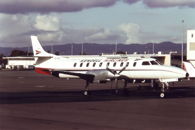 VH-WGY — - KENDELL AIRLINES - SWEARINGEN SA-226TC - REG : VH-WGY (CN TC-256) - WEST BEACH ADELAIDE SA. AUSTRALIA - YPAD (4/7/1993) 35MM SLIDE CONVERSION USING A LIGHTBOX AND A NIKON L810 DIGITAL CAMERA IN THE MACRO MODE.