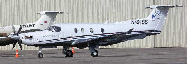 Pilatus PC-12 (N451SS)