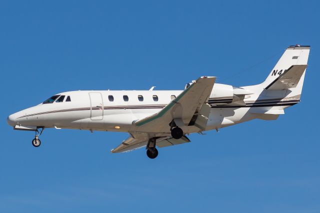 Cessna Citation Excel/XLS (N452M)