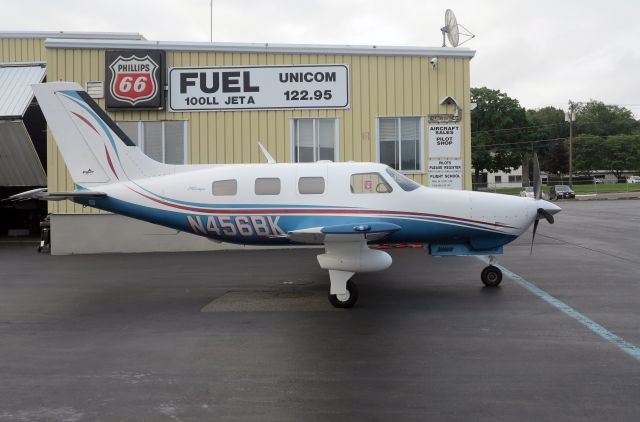 Piper Malibu Mirage (N456BK) - Cabin class.