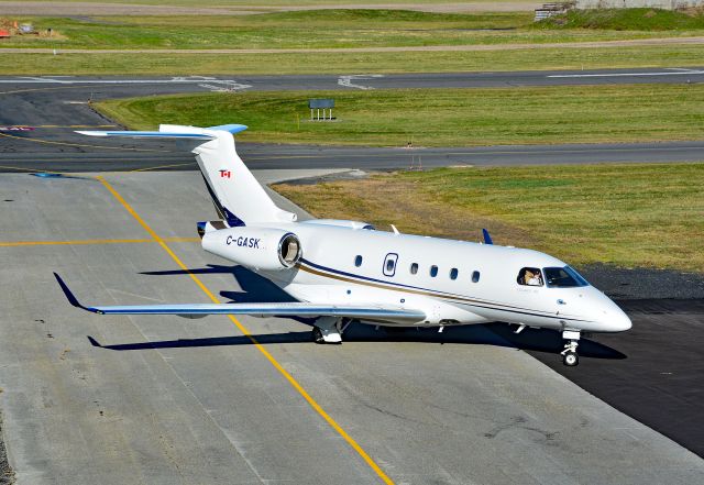 Embraer Legacy 450 (C-GASK)