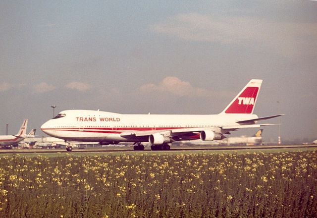 BOEING 747-100 — - Trans World B747-131