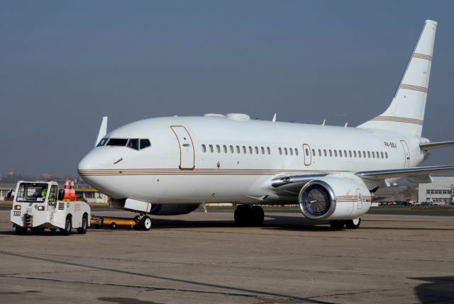 Boeing 737-700 (P4-BBJ)