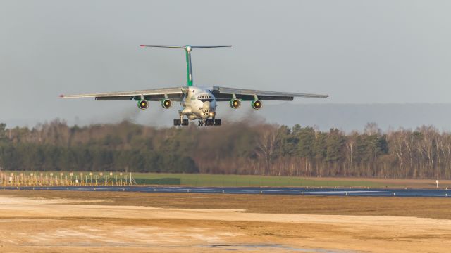 Ilyushin Il-76 (EZF428)