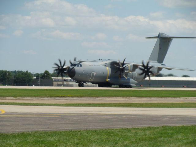 — — - Airbus A400M  Royal Air Force taxi.