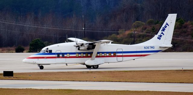 Short SD3-60 (N367MQ) - Turning off of 23R to head back to North Cargo - a Christmas Eve Eve dropoff of goodies.