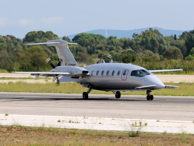 Piaggio P.180 Avanti (F-HOIE) - 22 SEPT 2015