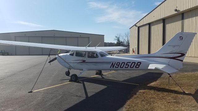 Cessna Skyhawk (N90508)