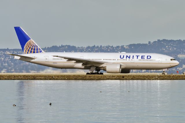 Boeing 777-200 (N768UA) - 23rd Nov., 2014