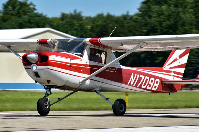 Cessna Commuter (N17098)