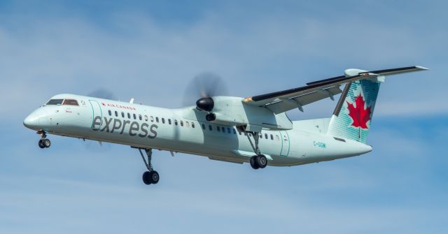 de Havilland Dash 8-400 (C-GGMI)