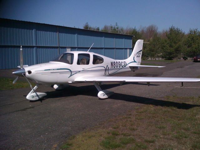 Cirrus SR-22 (N809CD)