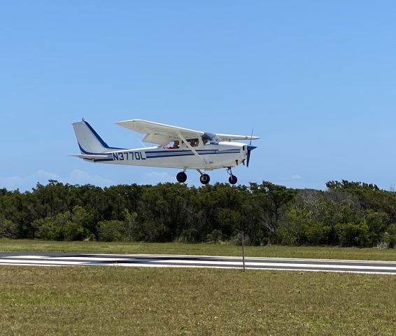 Cessna Skyhawk (N3770L)