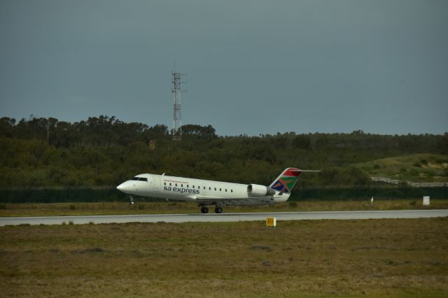 Canadair Regional Jet CRJ-200 (ZS-NMI)