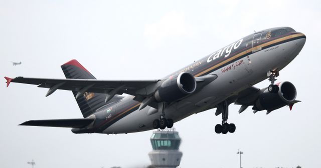 Airbus A310 (JY-AGQ)