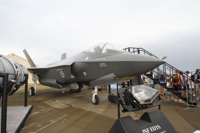 Lockheed F-35C — - Avalon air show 2015 Australia