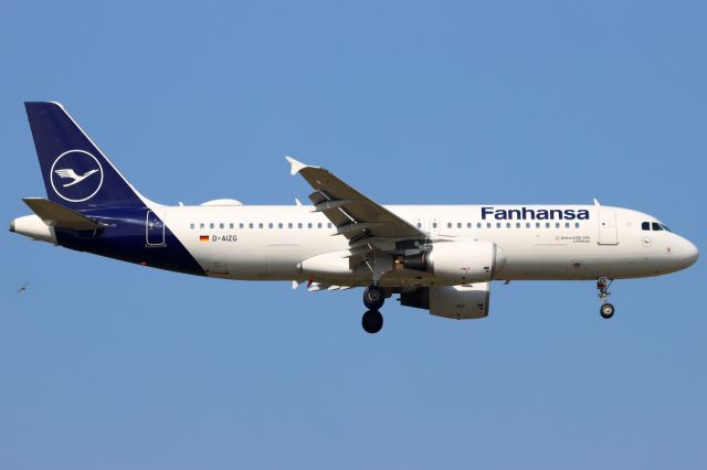 Airbus A320 (D-AIZG)