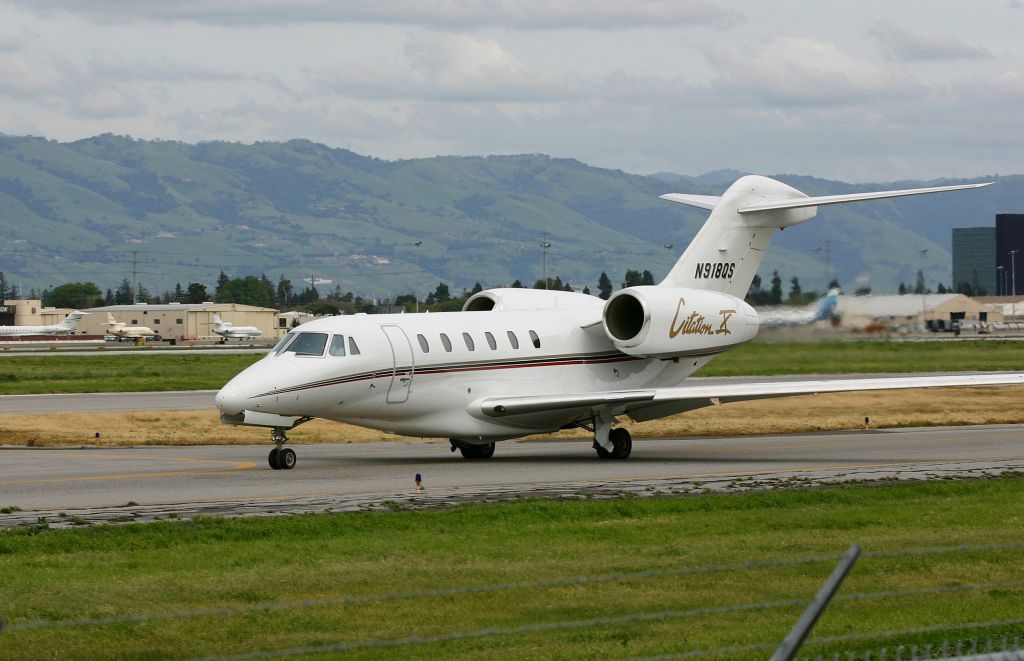 Cessna Citation X (N918QS) - KSJC - 2003 Cessna 750 C/N 750-0223 idling down the taxiway for 12R departure March 27th, 2005.