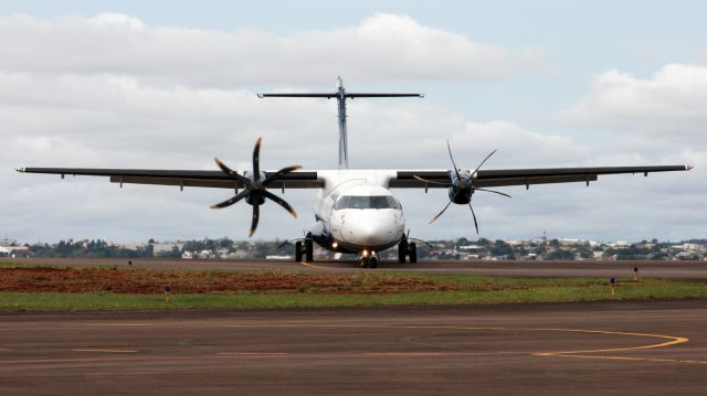 ATR ATR-72 (PR-AQK)