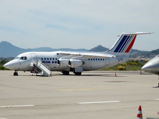 Embraer 170/175 (EI-RJG)