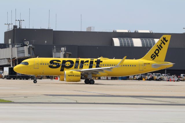 Airbus A320neo (N963NK)