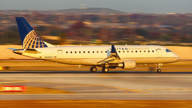 EMBRAER 175 (long wing) (N145SY) - 13R departure just before sunset.