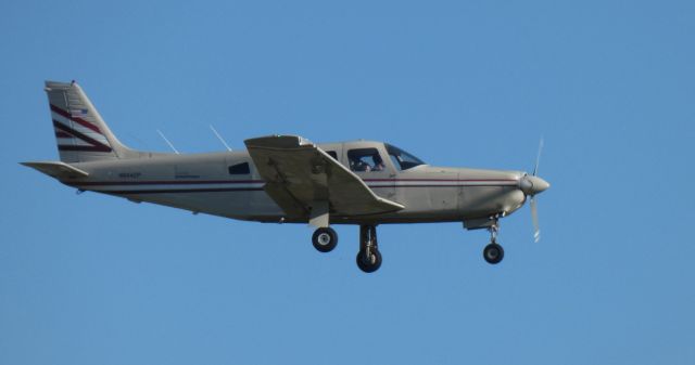 Piper Saratoga/Lance (N8442P) - On final is this 1981 Piper Saratoga SP PA-32R-301 in the Autumn of 2020.