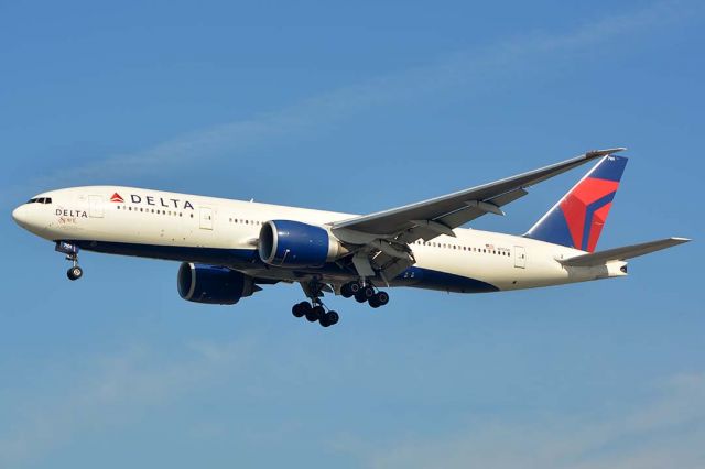 Boeing 777-200 (N701DN) - Delta Boeing 777-232LR N701DN at KAX on January 19, 2015. It first flew on February 7, 2008. Its construction number is 29740. It was delivered to Delta on February 28, 2008. 