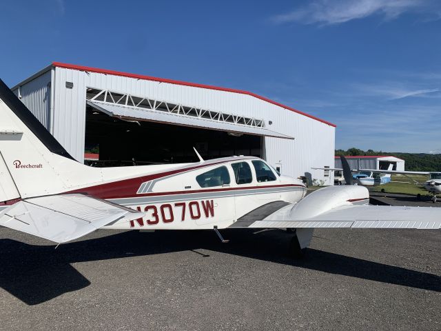 Beechcraft Travel Air (N3070W) - Dropping off at Skyhaven for new avionics. 