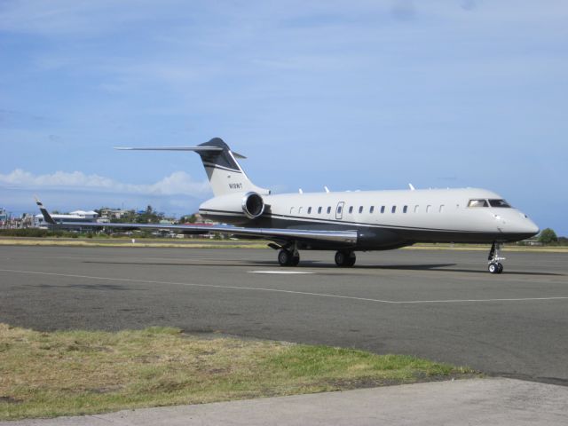 Bombardier Global Express (N118WT)