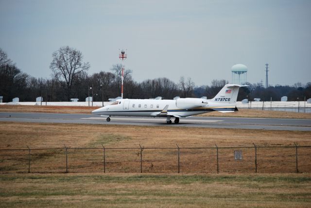 Learjet 60 (N797CS)