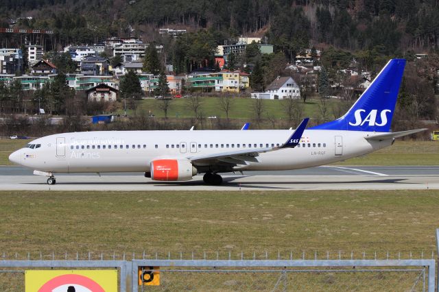 Boeing 737-800 (LN-RGF)