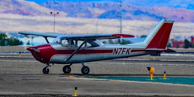 Cessna Skyhawk (N7FK) - N7FK 1964 Cessna 172E s/n 17251777 - North Las Vegas Airport  KVGT, VGTbr /Photo: Tomás Del Corobr /May 12, 2022