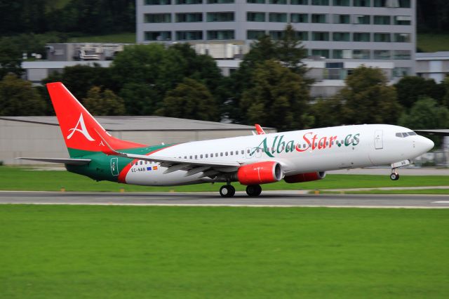 Boeing 737-800 (EC-NAB)